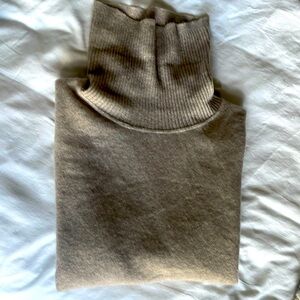 Free People | cashmere turtleneck oversized sweater | XS